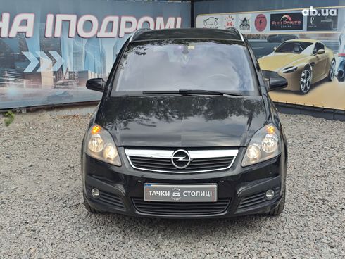 Opel Zafira 2005 черный - фото 2