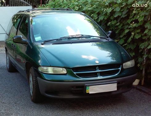 Chrysler Voyager 1999 зеленый - фото 2
