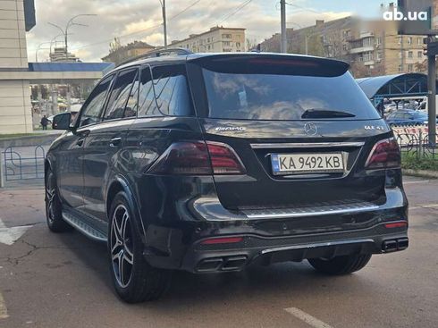Mercedes-Benz GLE-Class 2017 - фото 7