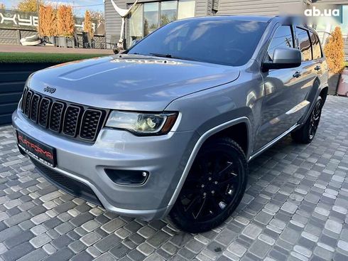 Jeep Grand Cherokee 2017 - фото 6