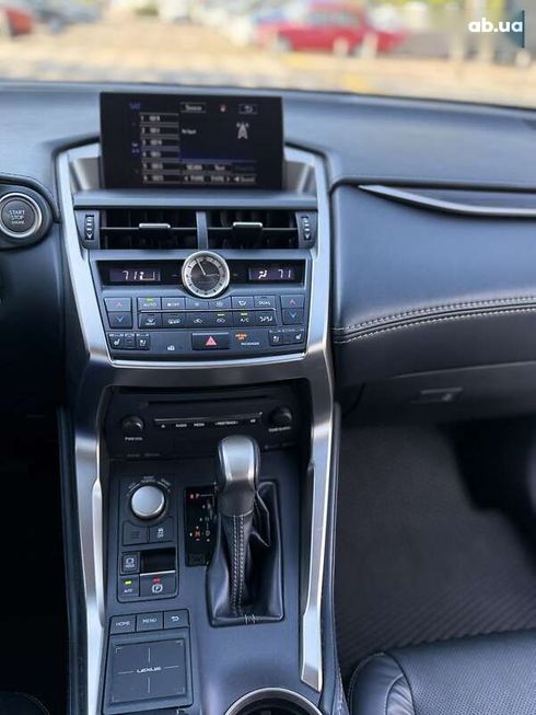 Lexus NX 2015 - фото 16