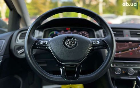 Volkswagen e-Golf 2017 - фото 17