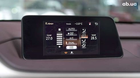 Lexus RX 2017 - фото 27