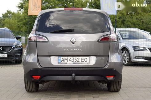 Renault Scenic 2013 - фото 17