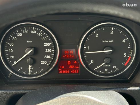 BMW X1 2011 белый - фото 28