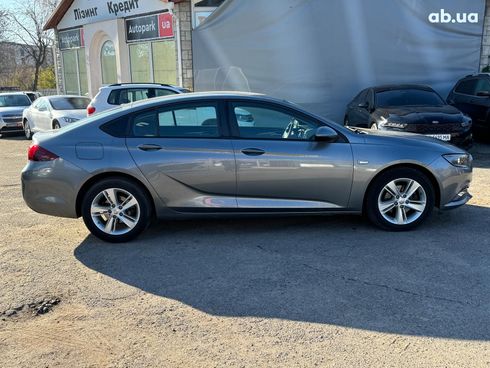 Opel Insignia 2019 серый - фото 4