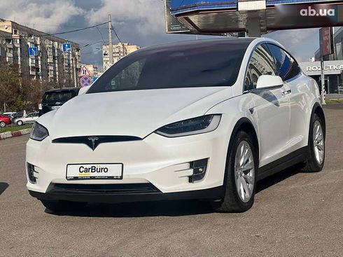Tesla Model X 2019 - фото 6