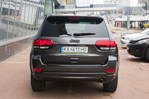 Jeep Grand Cherokee 2017 - фото 6