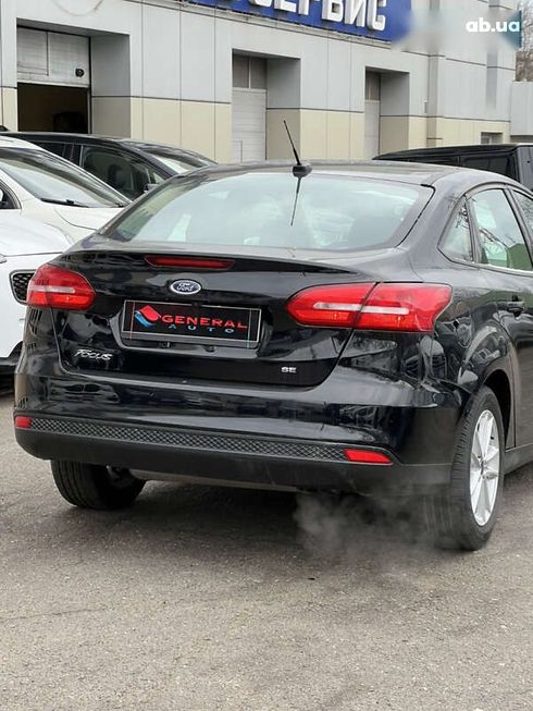 Ford Focus 2018 - фото 7