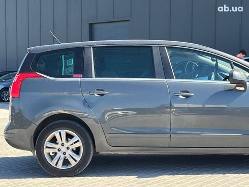 Peugeot 5008 2016 серый - фото 37