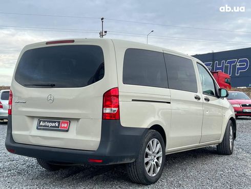 Mercedes-Benz V-Класс 2015 бежевый - фото 9