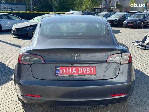 Tesla Model 3 2023 - фото 9