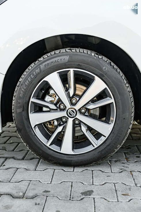 Nissan Leaf 2018 - фото 14