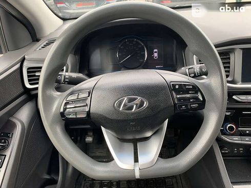 Hyundai Ioniq 2019 - фото 20