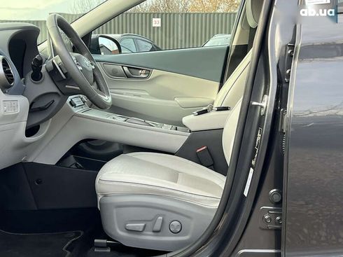 Hyundai Kona Electric 2021 - фото 29