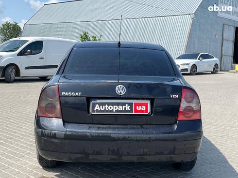 Volkswagen passat b5 2002 черный - фото 3