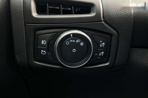 Ford Focus 2018 - фото 17