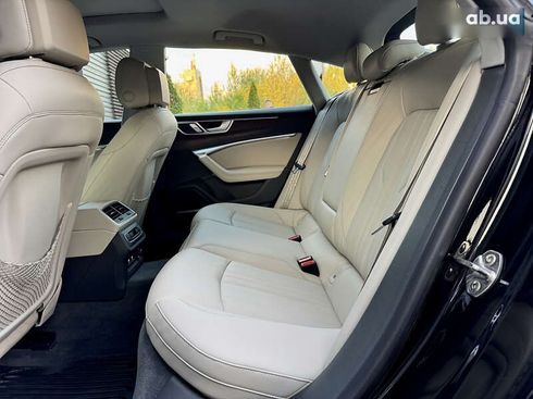 Audi A7 2020 - фото 28