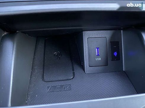 Hyundai Kona Electric 2022 - фото 14