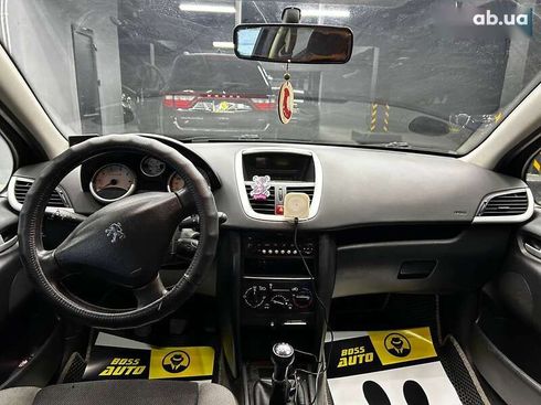 Peugeot 207 2009 - фото 10