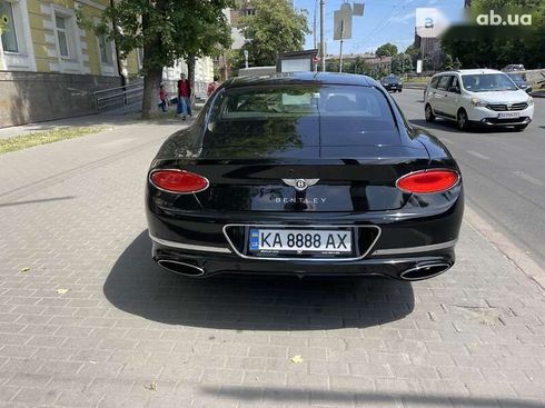 Bentley Continental GT 2019 - фото 6