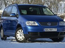 Продаж вживаних Volkswagen Touran 2003 року в Бердичеві - купити на Автобазарі