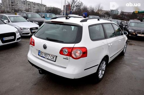 Volkswagen Passat 2010 - фото 6