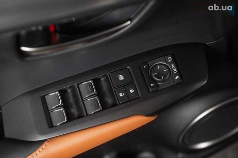 Lexus NX 2018 - фото 8