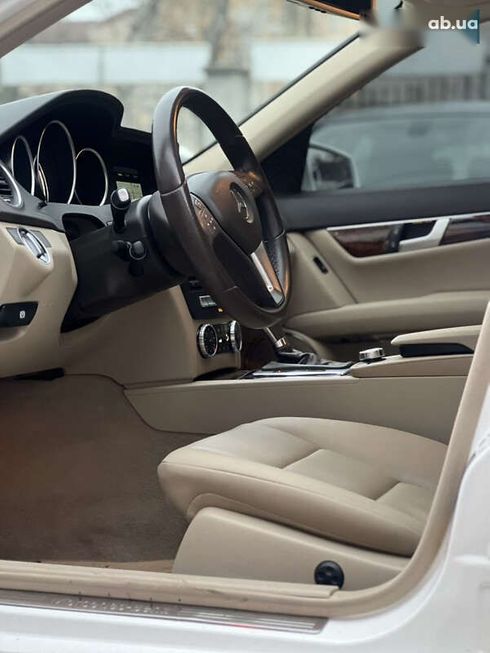 Mercedes-Benz C-Класс 2013 - фото 19