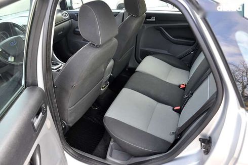 Ford Focus 2010 - фото 18