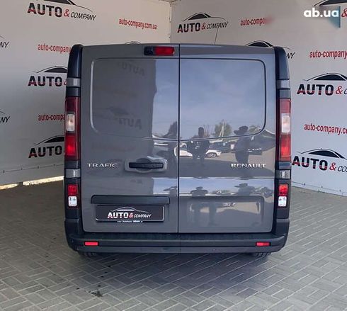 Renault Trafic 2018 - фото 4