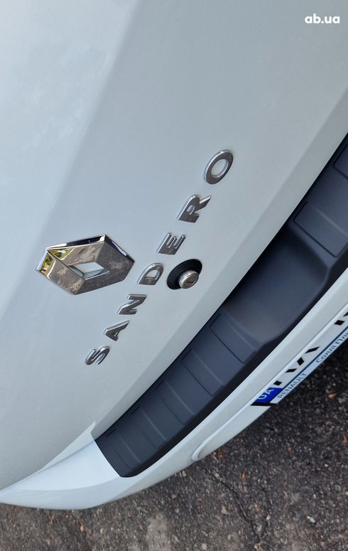 Renault Sandero 2019 белый - фото 5