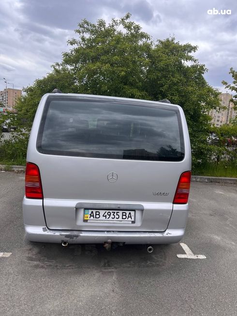 Mercedes-Benz Vito 1998 серебристый - фото 3