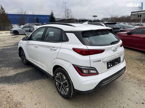 Hyundai Kona Electric 2023 - фото 6