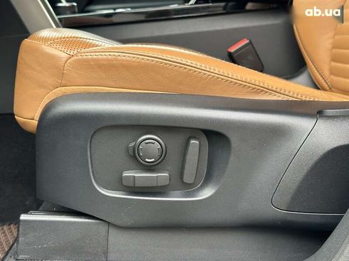 Land Rover Discovery 2018 - фото 22