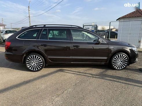 Skoda Superb 2013 - фото 8
