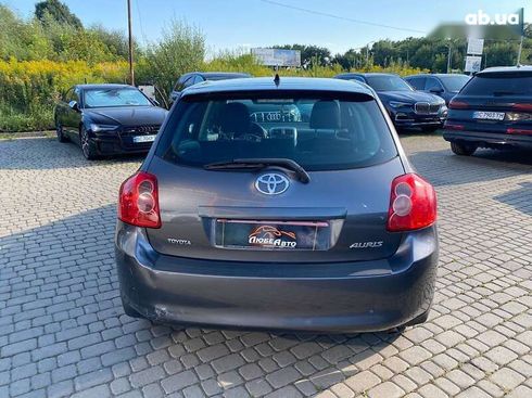 Toyota Auris 2008 - фото 6