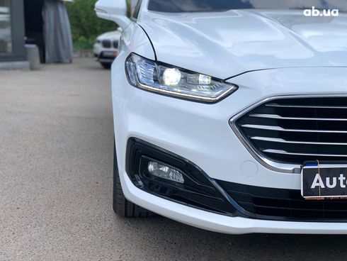 Ford Mondeo 2019 белый - фото 10