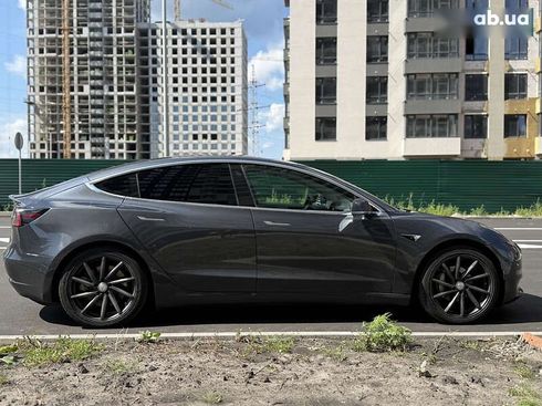 Tesla Model 3 2018 - фото 4