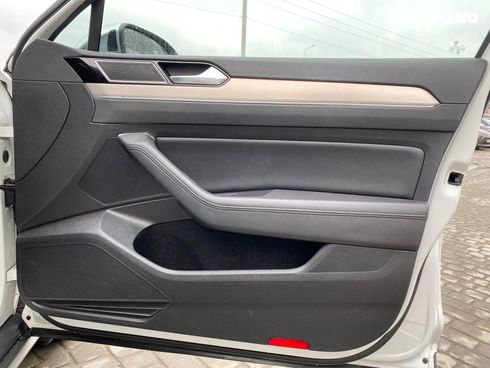 Volkswagen passat alltrack 2017 белый - фото 36