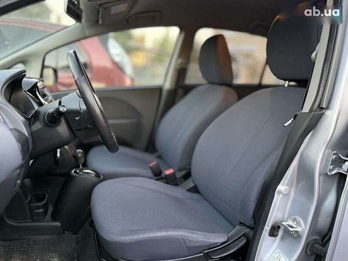 Peugeot iOn 2013 - фото 5