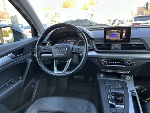 Audi Q5 2017 - фото 13