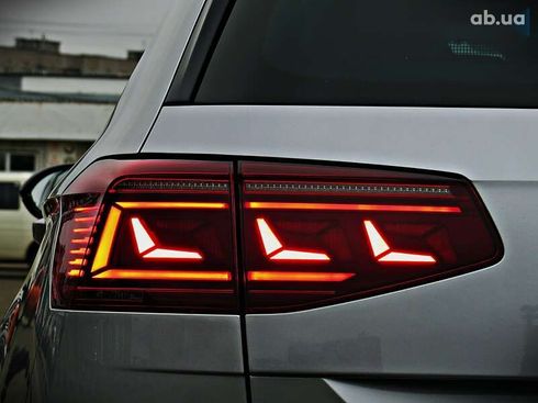 Volkswagen Passat 2020 - фото 25