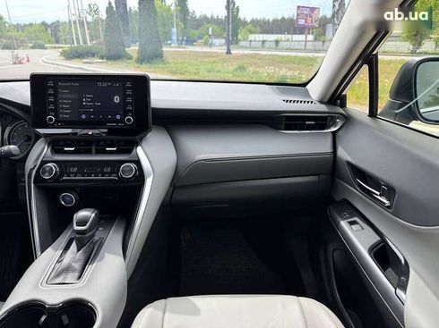 Toyota Venza 2021 - фото 28
