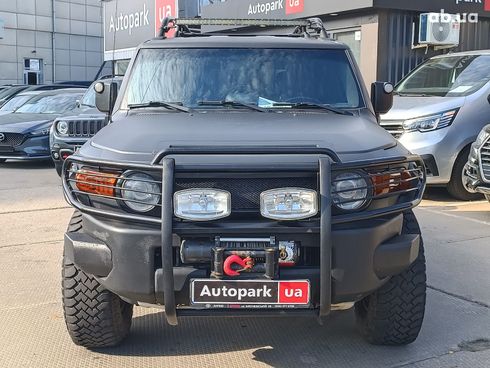 Toyota FJ Cruiser 2008 черный - фото 2