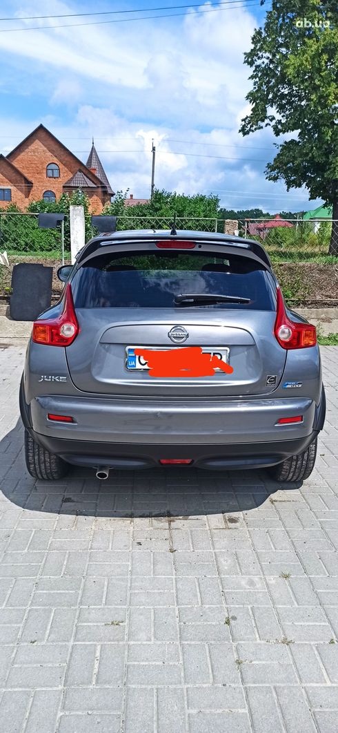 Nissan Juke 2012 серый - фото 4