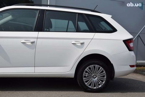 Skoda Fabia 2021 - фото 20