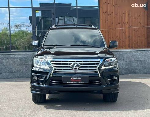 Lexus LX 2010 - фото 2