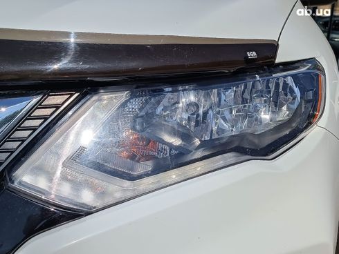 Nissan Rogue 2017 белый - фото 3