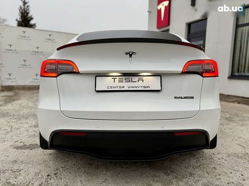 Tesla Model Y 2021 - фото 14